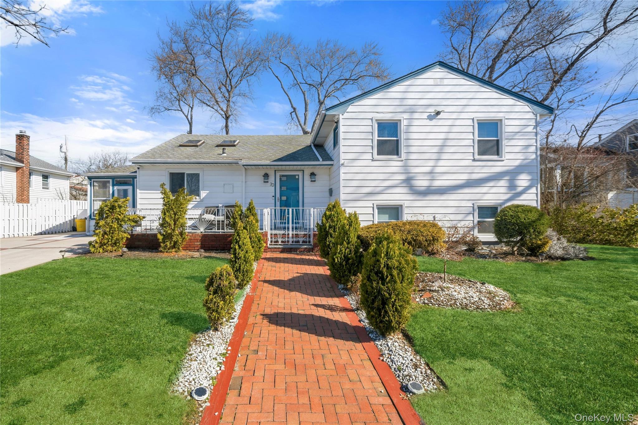 70 Forest Road