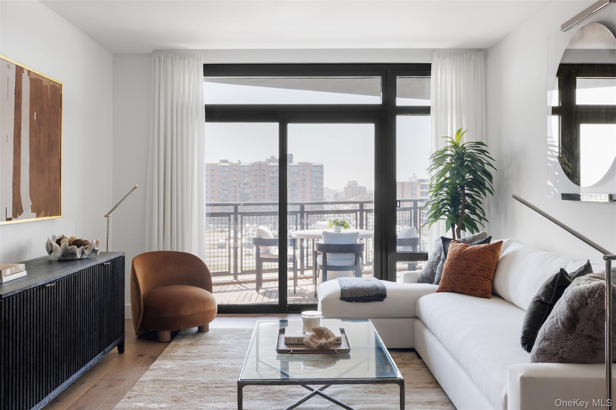 100 Boardwalk Unit: 612 A