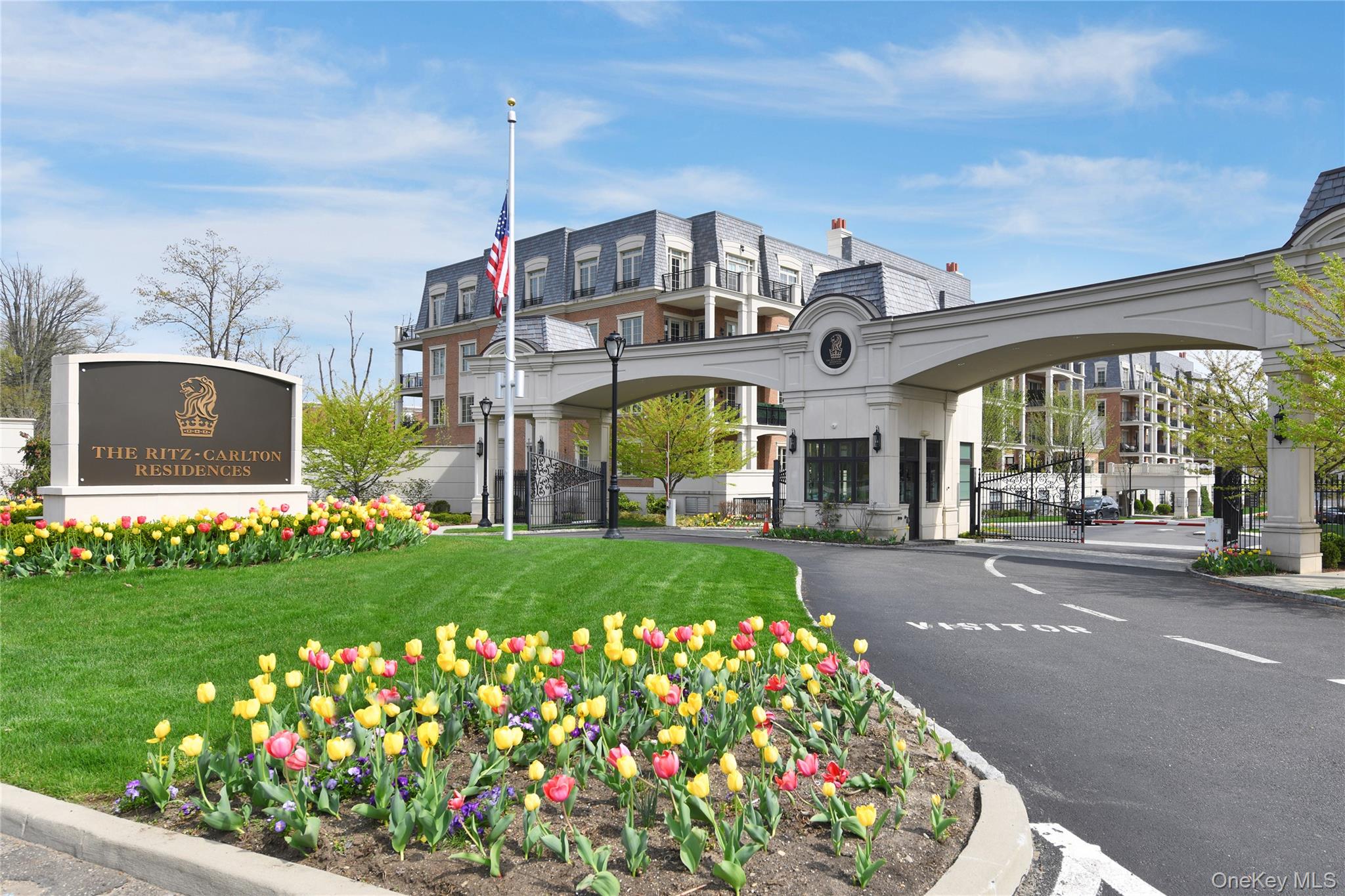 5000 Royal Court Unit: 5114