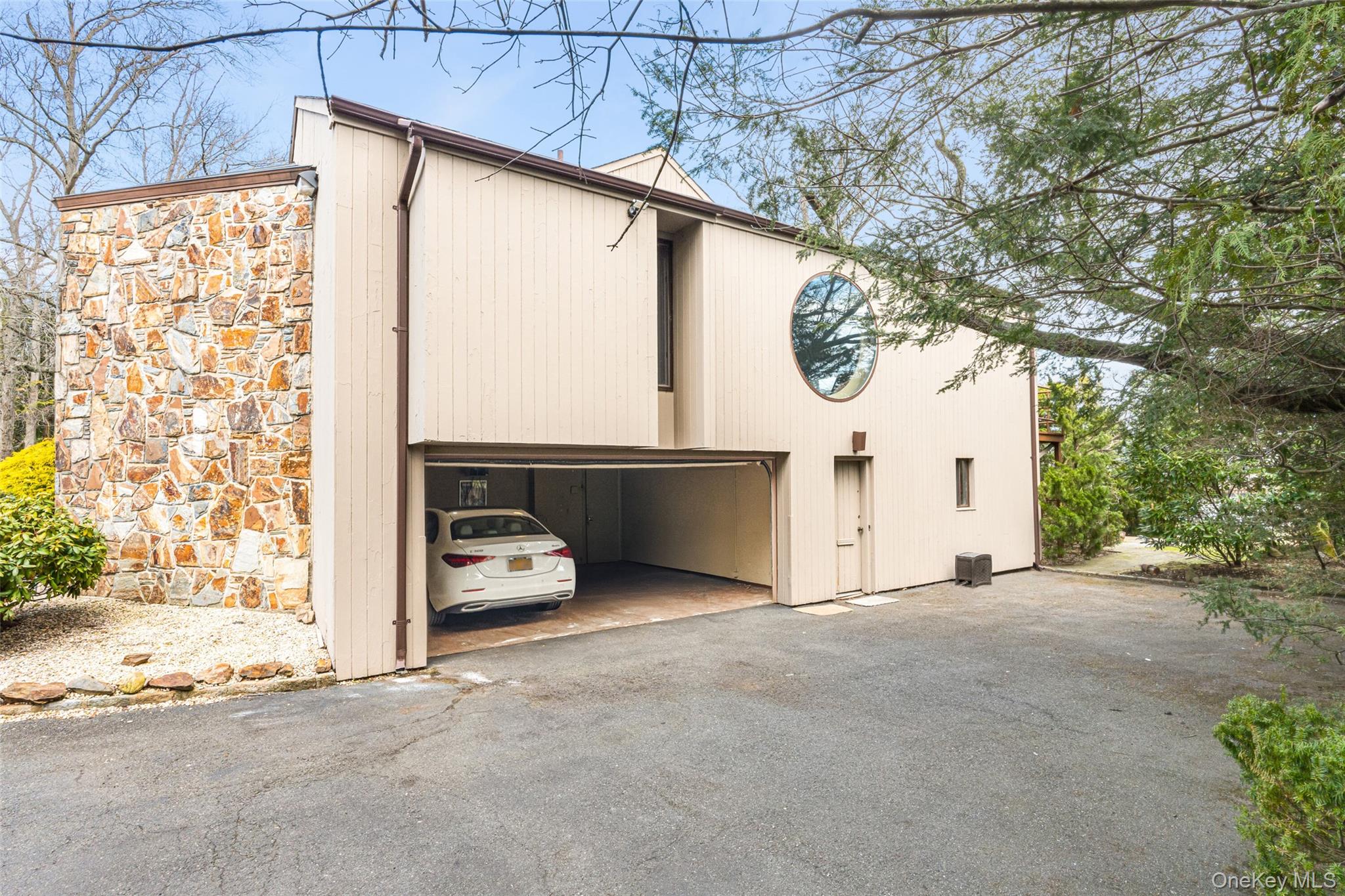 214 Cedar Avenue