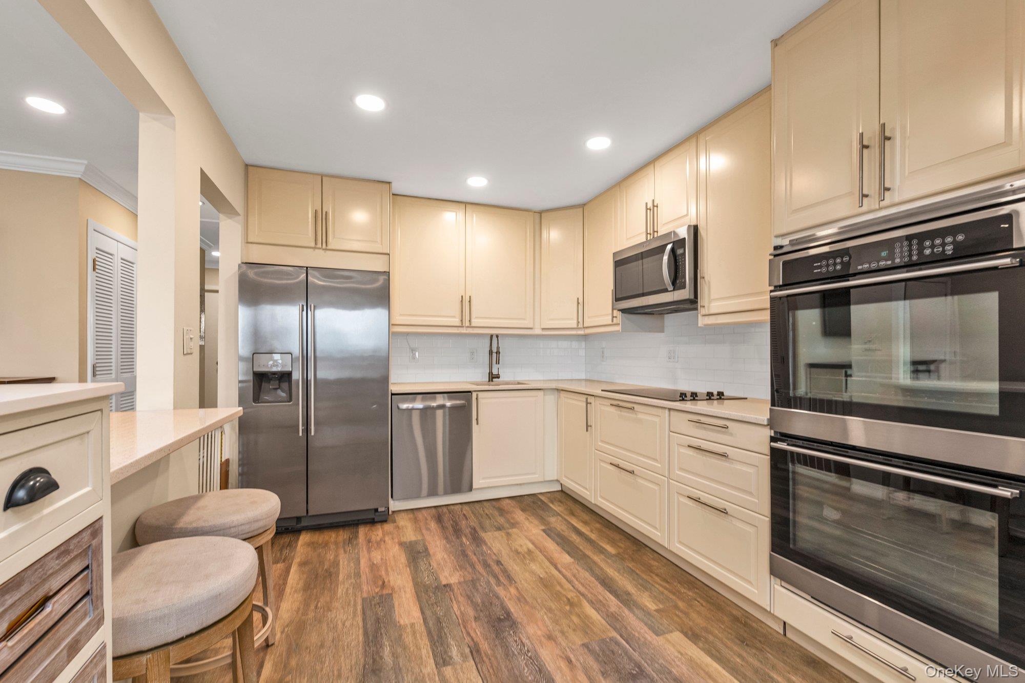 750 Lido Boulevard Unit: 13B