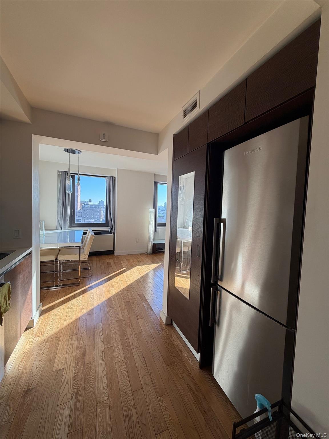 39-16 Prince Street Unit: 8C