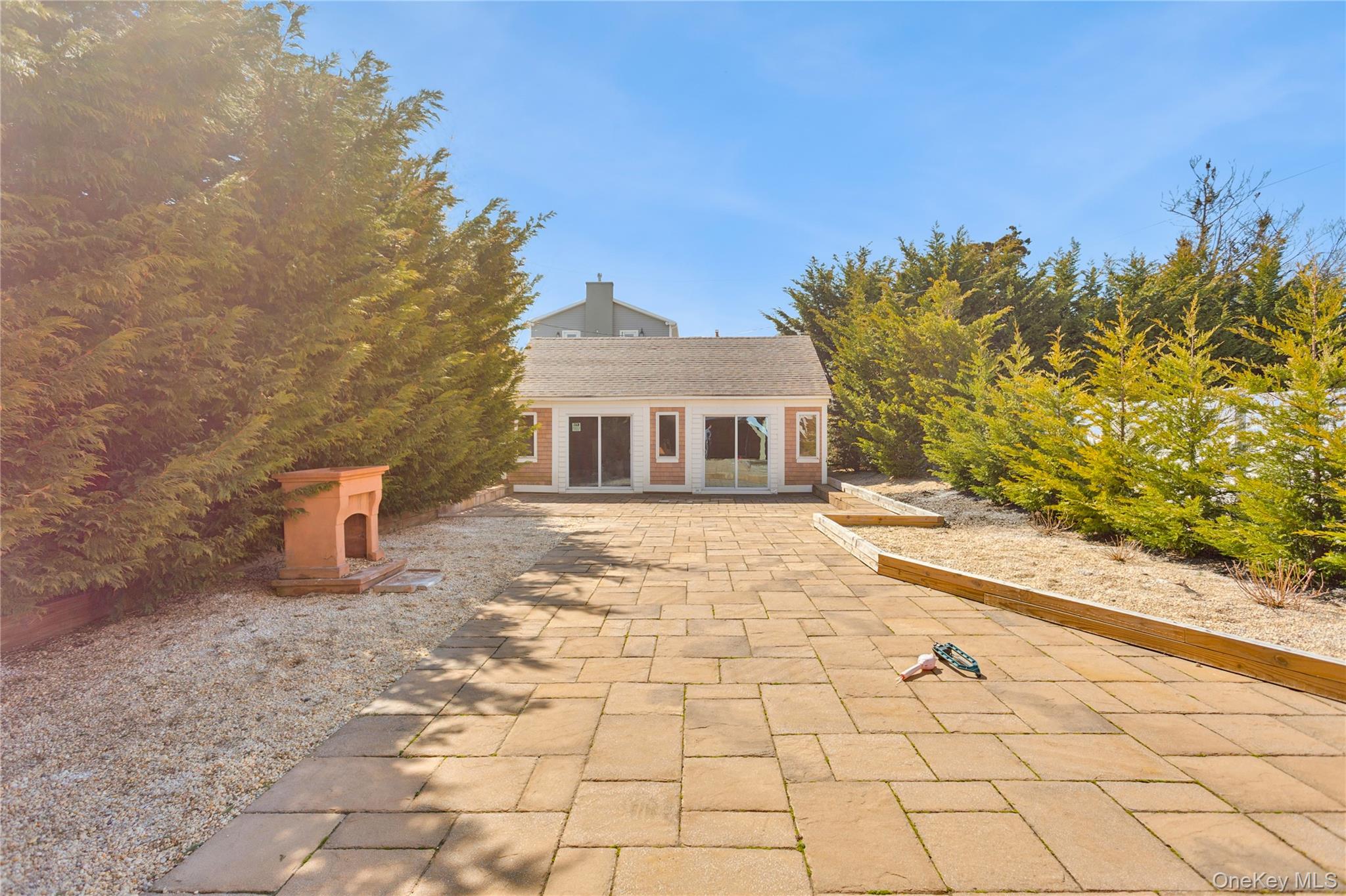 416 W Bay Drive