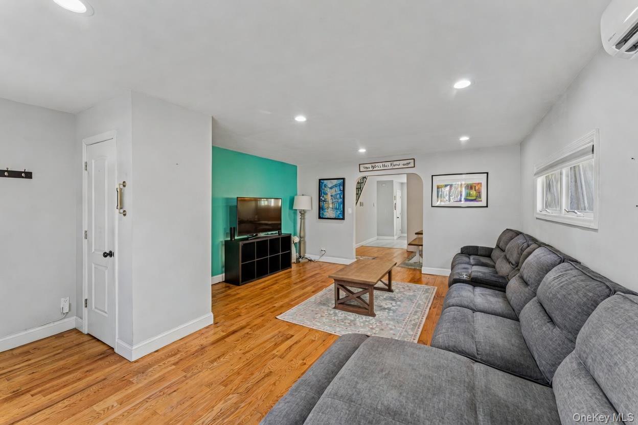 68 Putnam Avenue