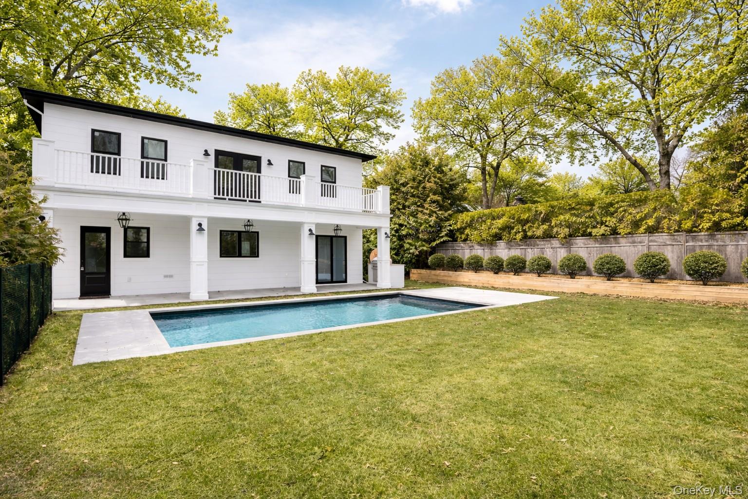 40 Waters Edge Road