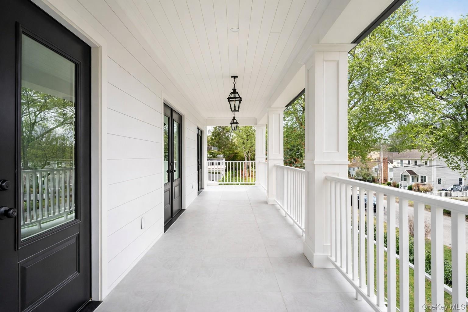 40 Waters Edge Road