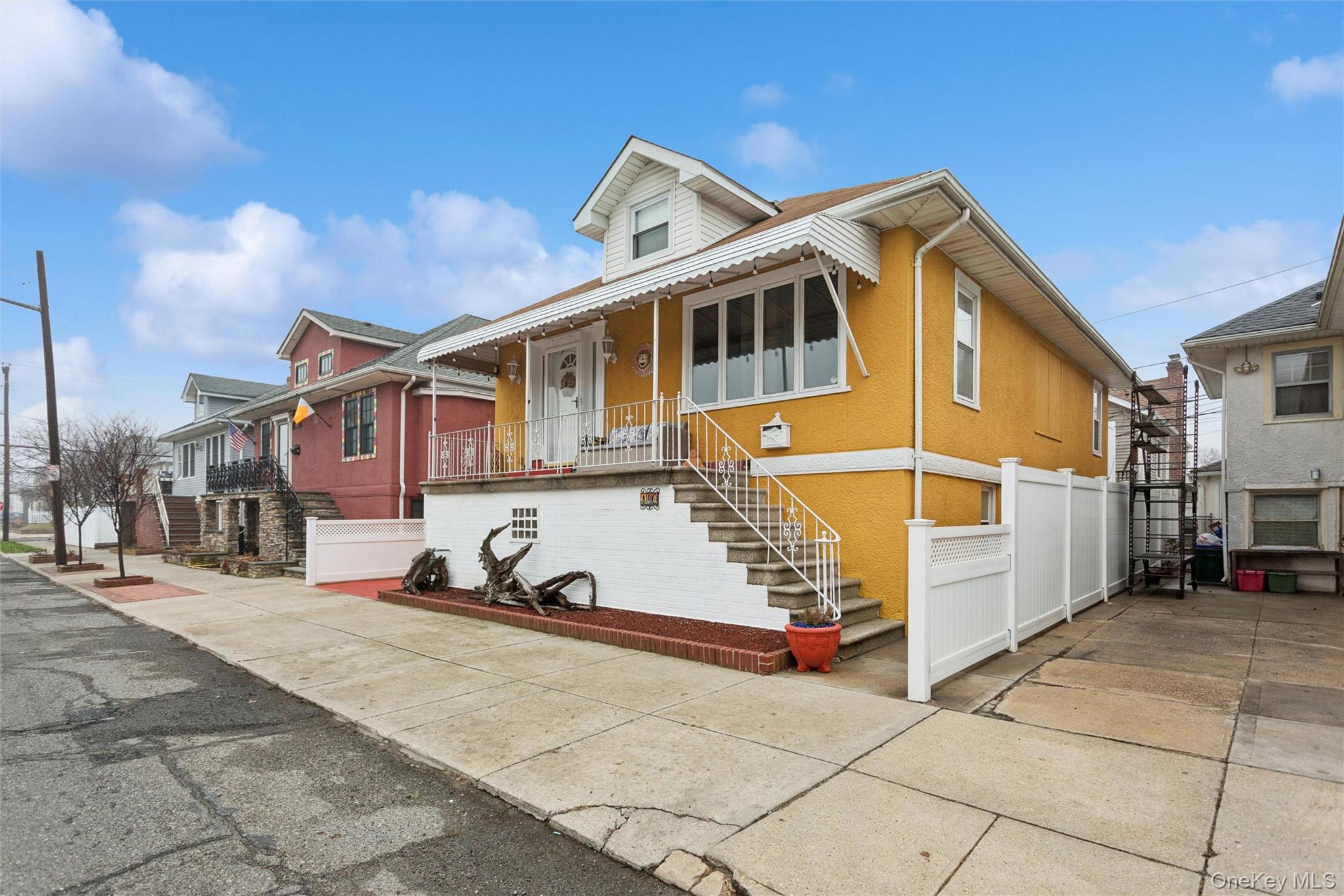 140 Roosevelt Boulevard