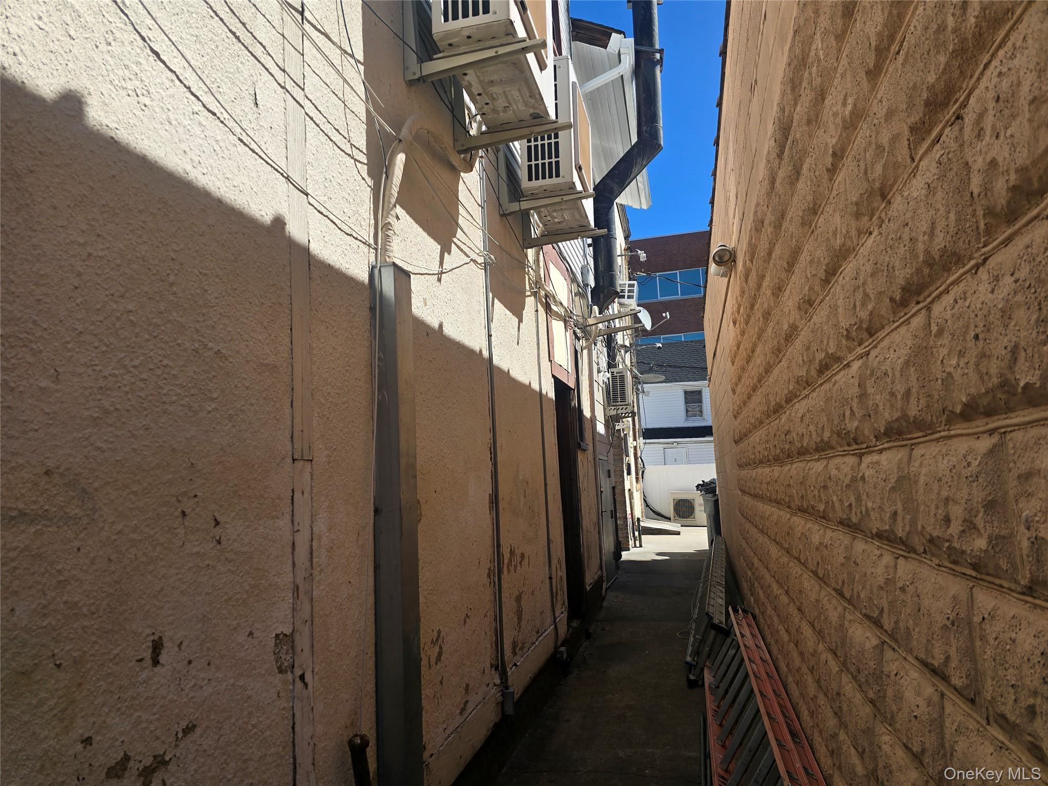 230 Merrick Road