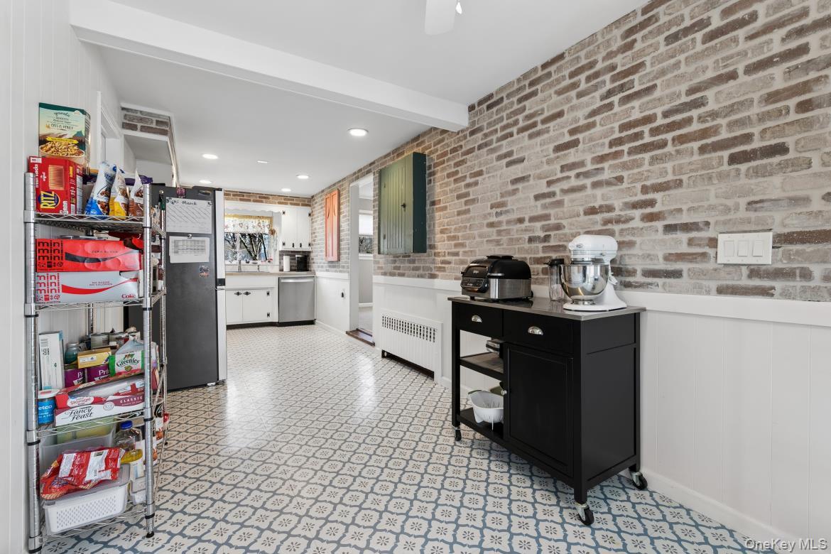 51 Lockitt Drive