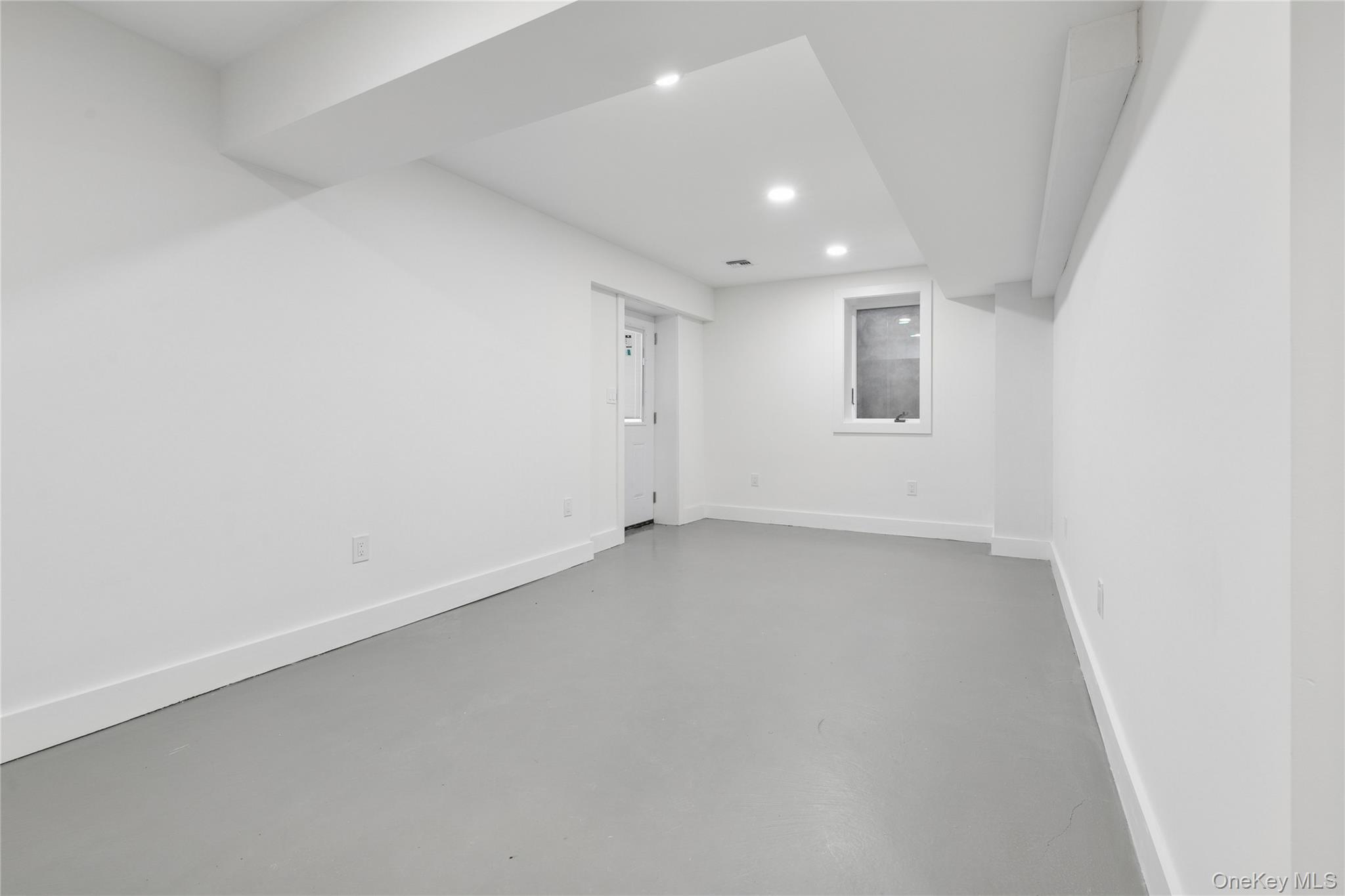 10 Sagamore Road