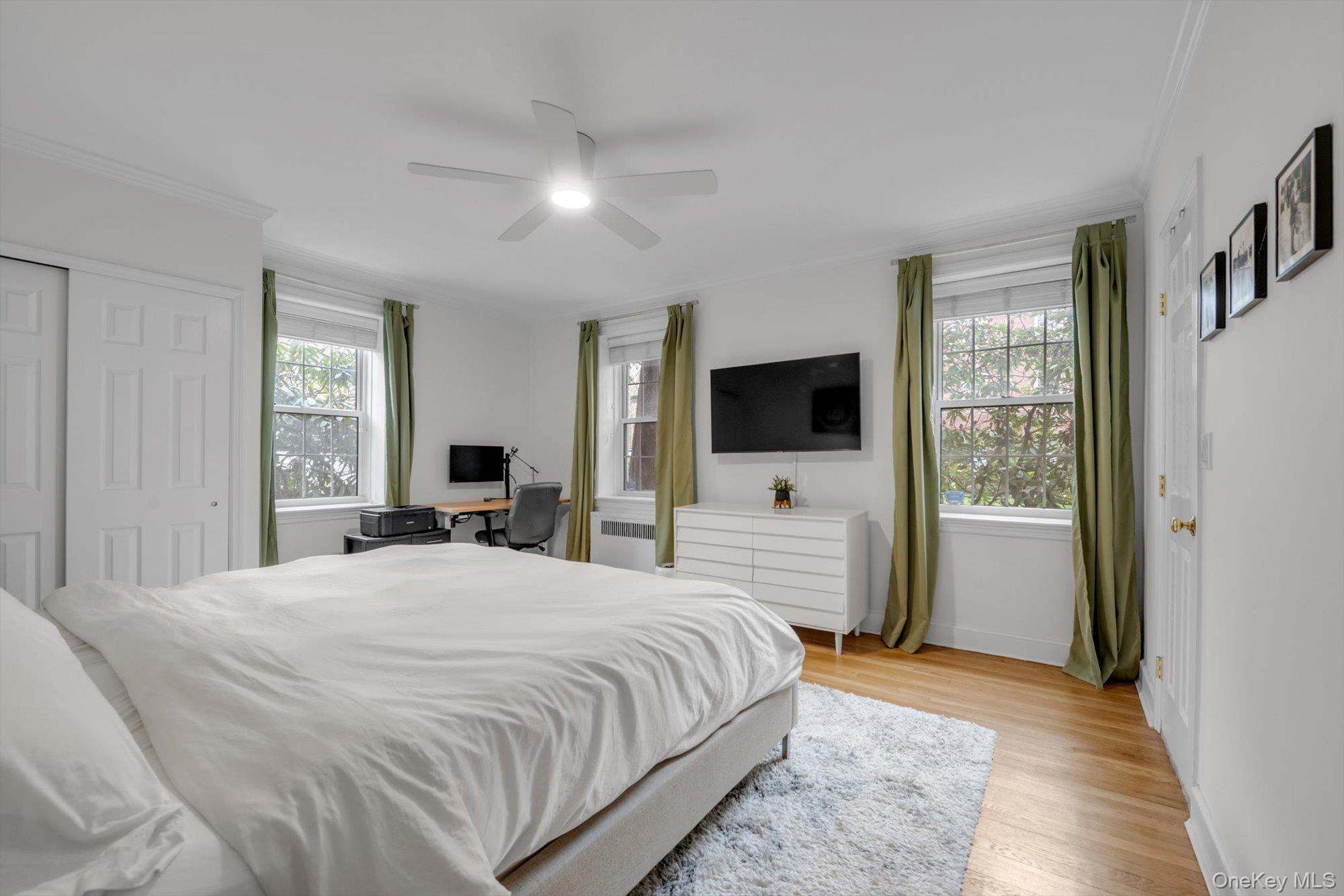 90 Knightsbridge Road Unit: 1N