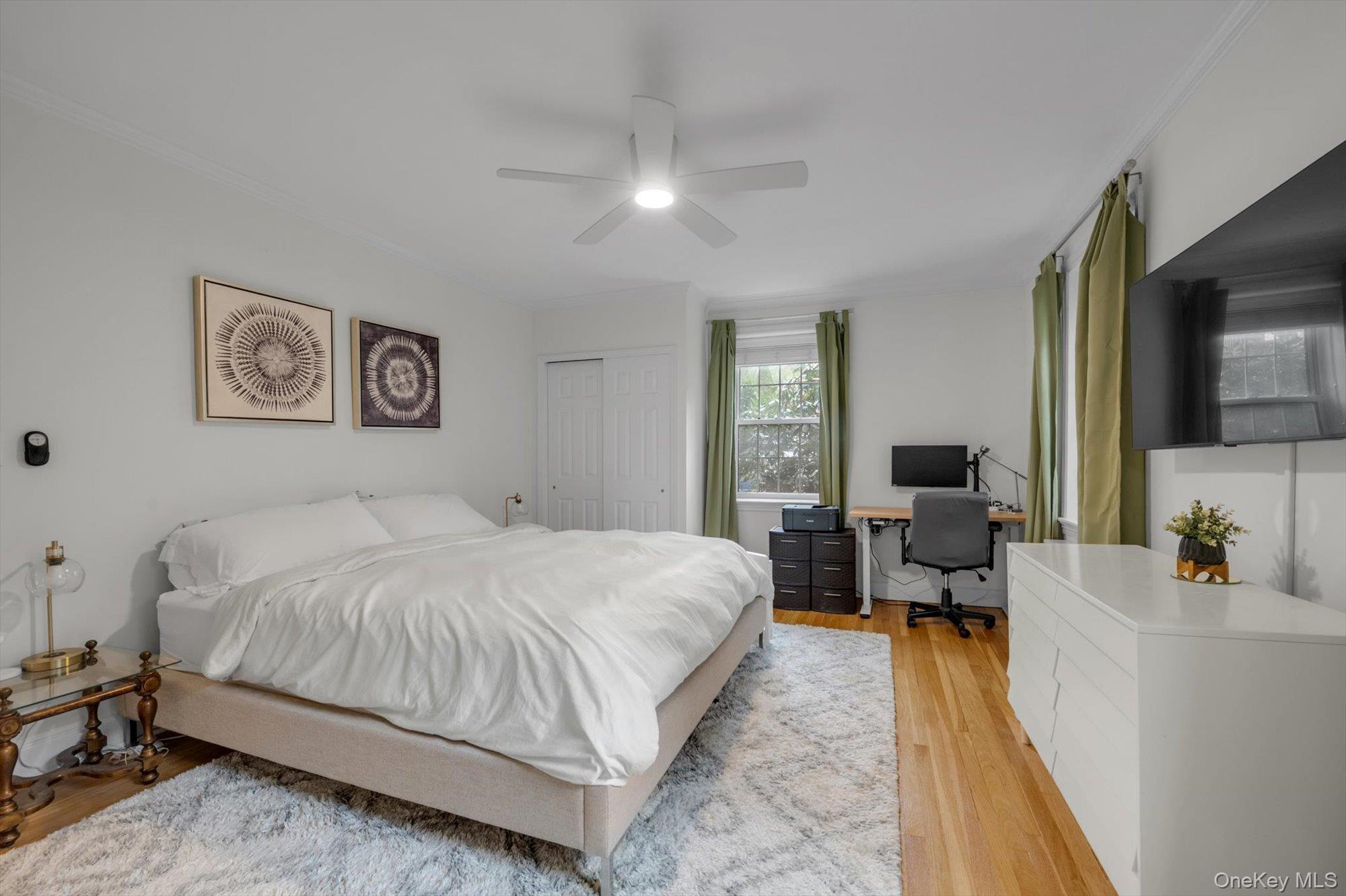 90 Knightsbridge Road Unit: 1N