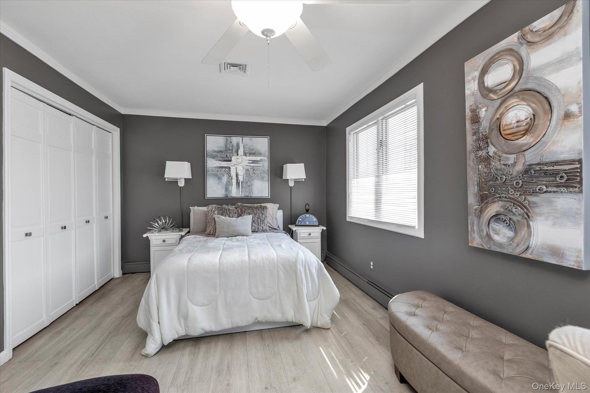 390 Silver Lane