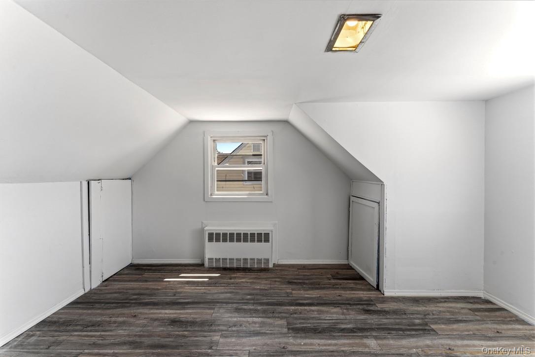 712 Park Avenue