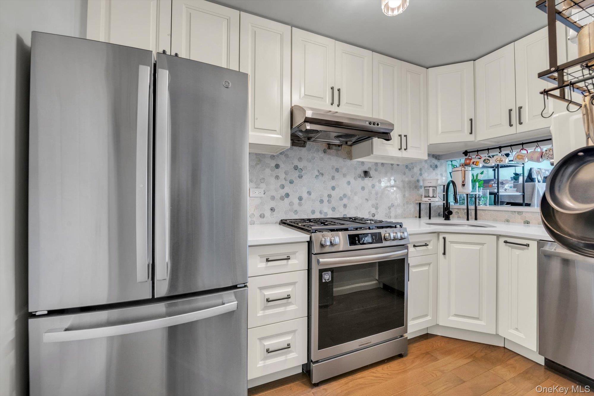 239-48B Oak Park Drive Unit: 7B