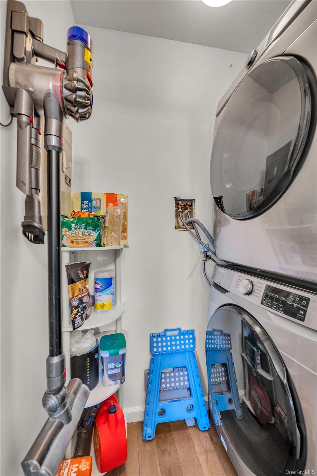 239-48B Oak Park Drive Unit: 7B