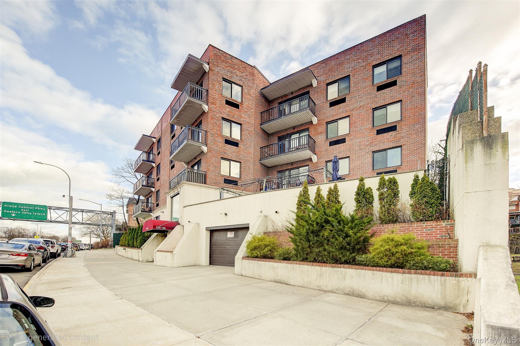 135-46 Grand Central Parkway Unit: 4C