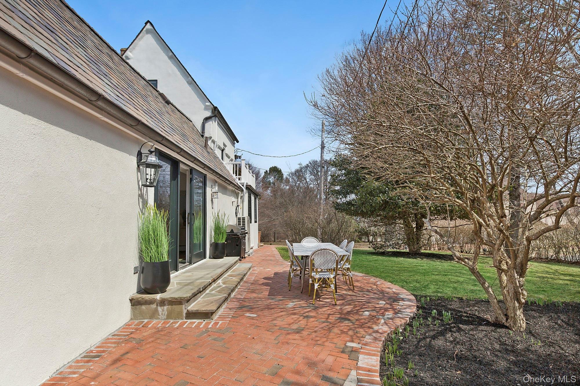 205 Fairview Avenue