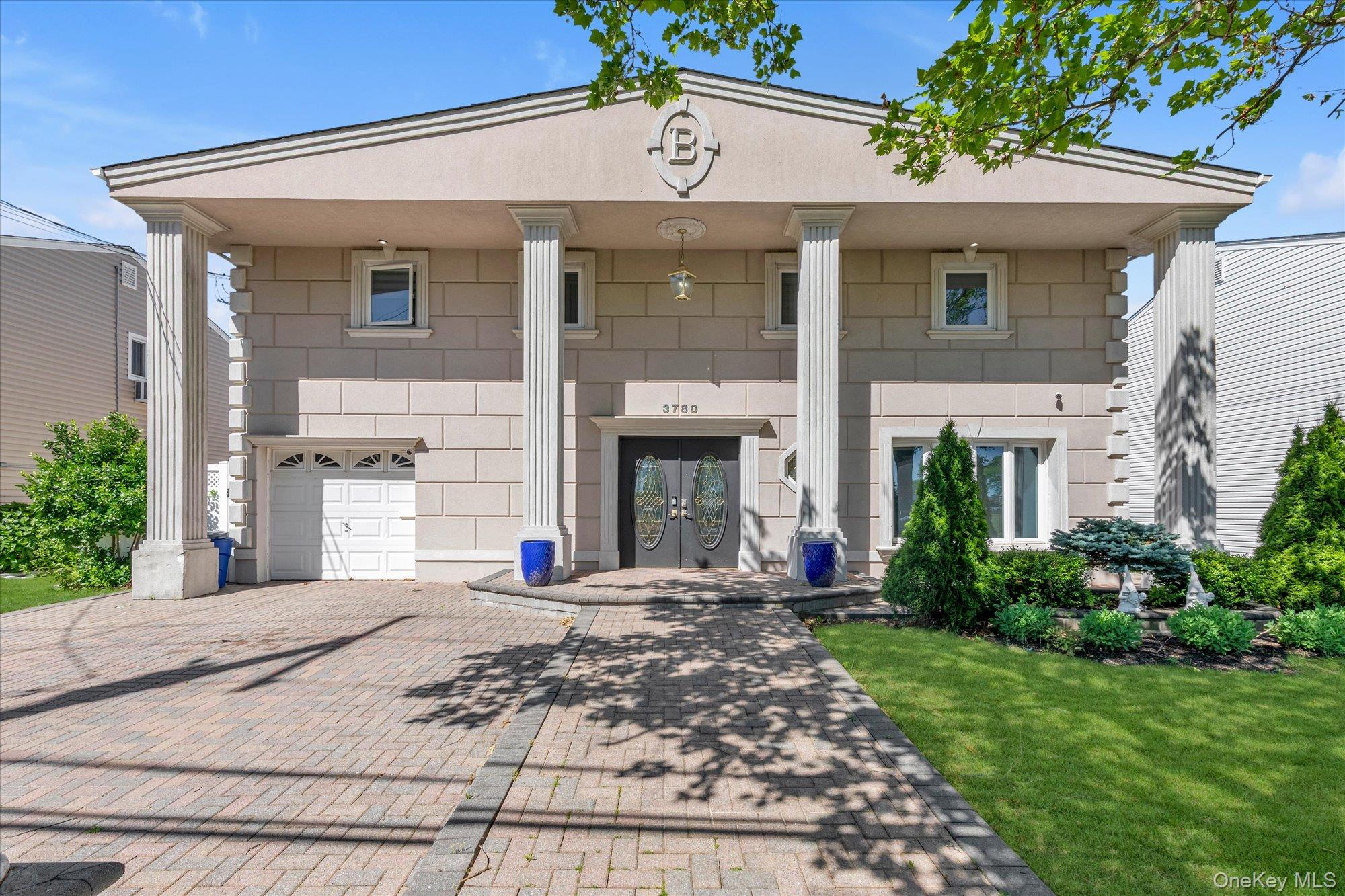 3780 Greentree Drive