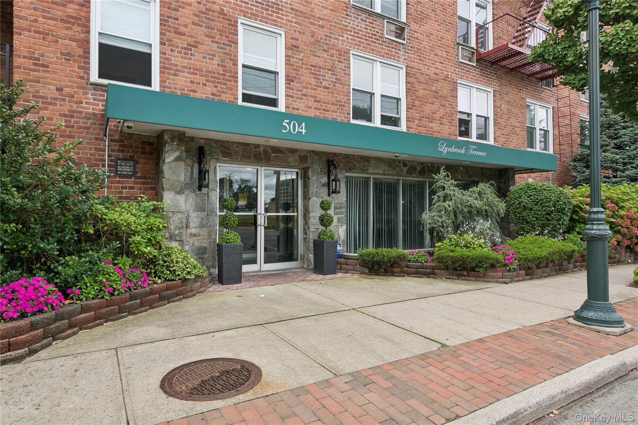 504 Merrick Road Unit: GF