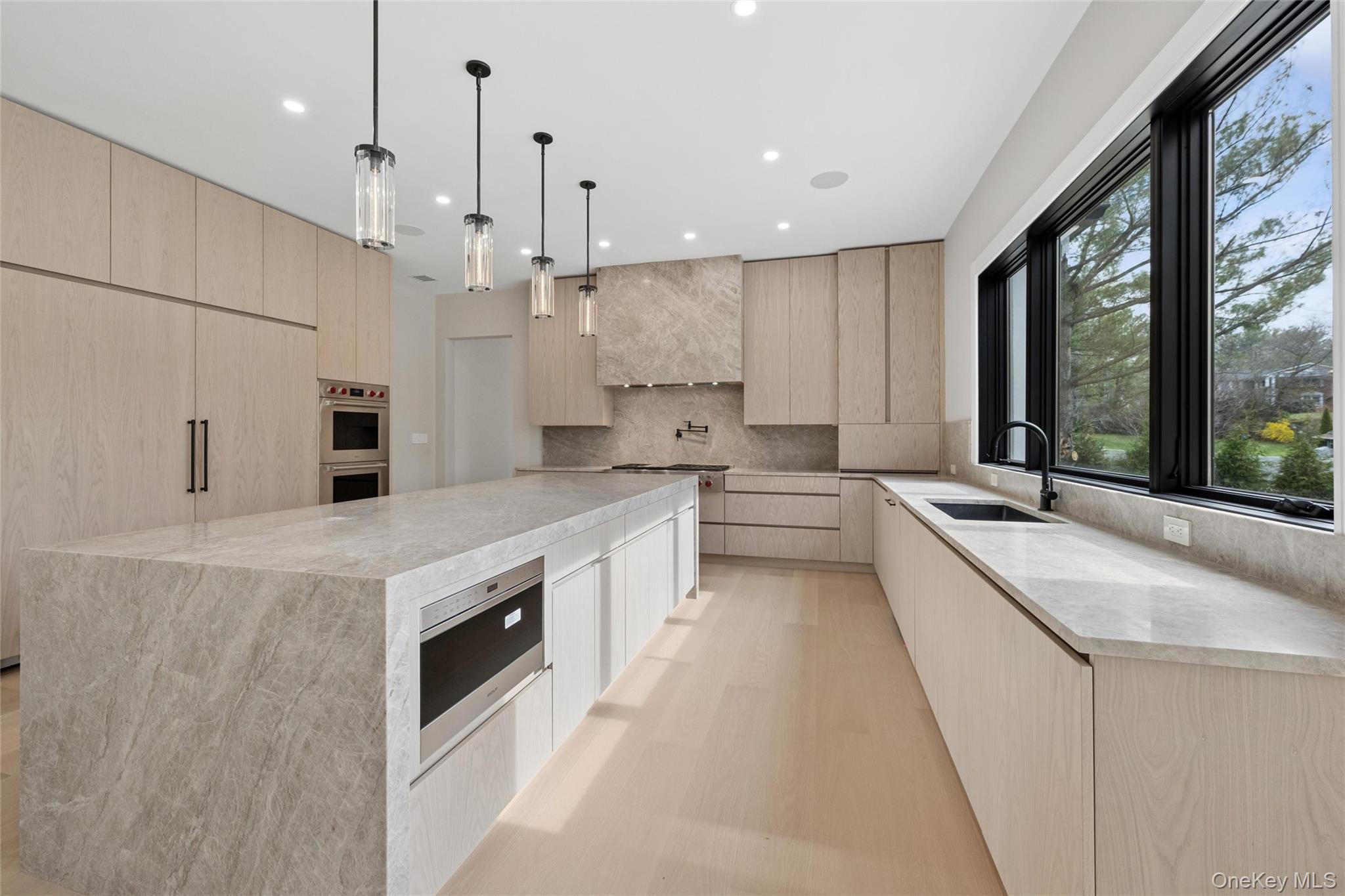 6 Highfield Drive