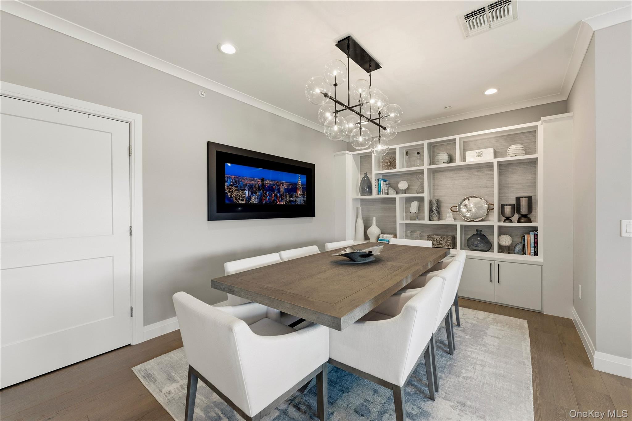 22302 Aspenwood Drive Unit: 22302