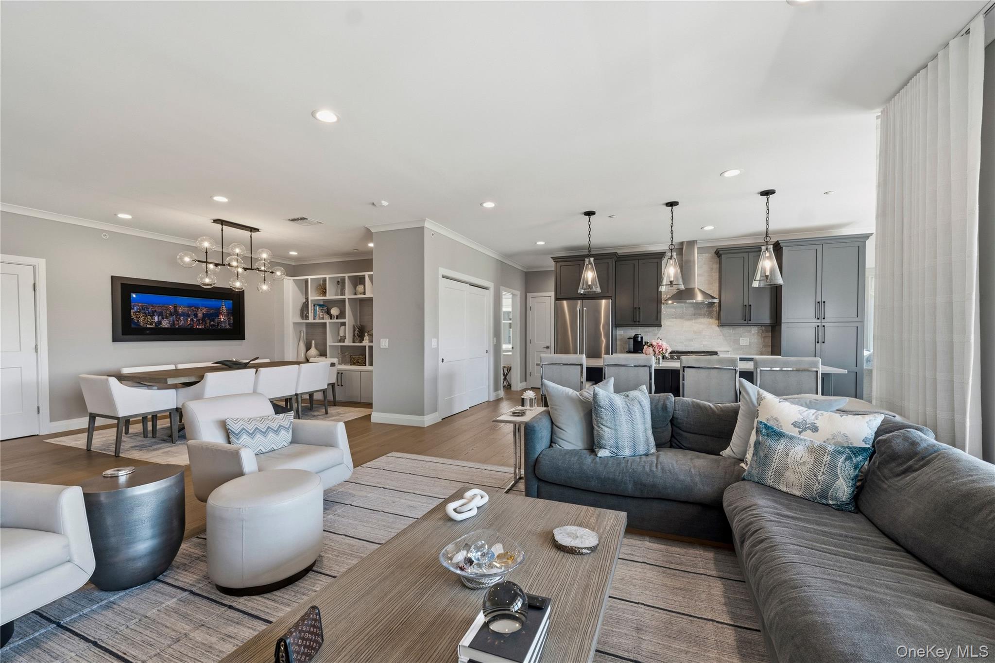 22302 Aspenwood Drive Unit: 22302