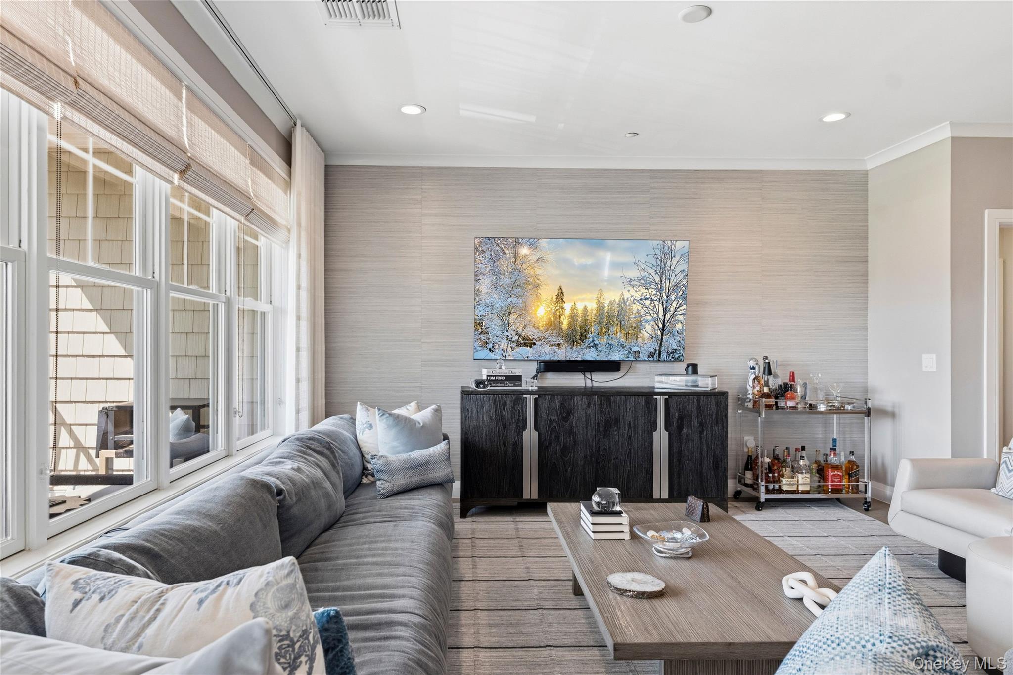 22302 Aspenwood Drive Unit: 22302