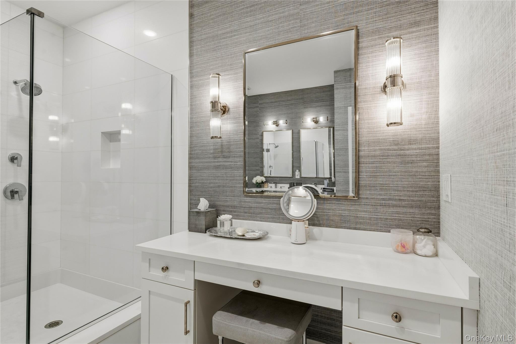 22302 Aspenwood Drive Unit: 22302
