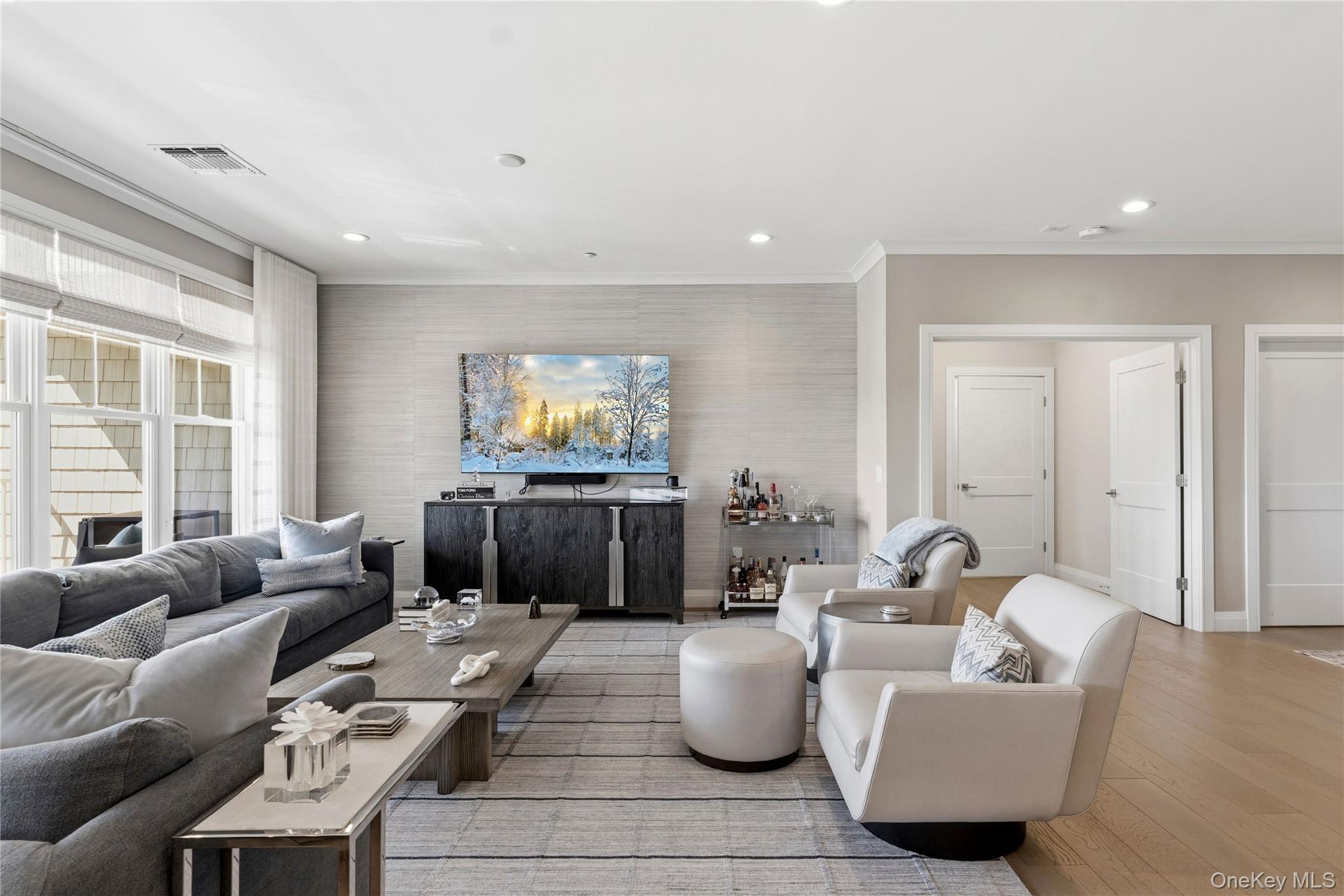 22302 Aspenwood Drive Unit: 22302