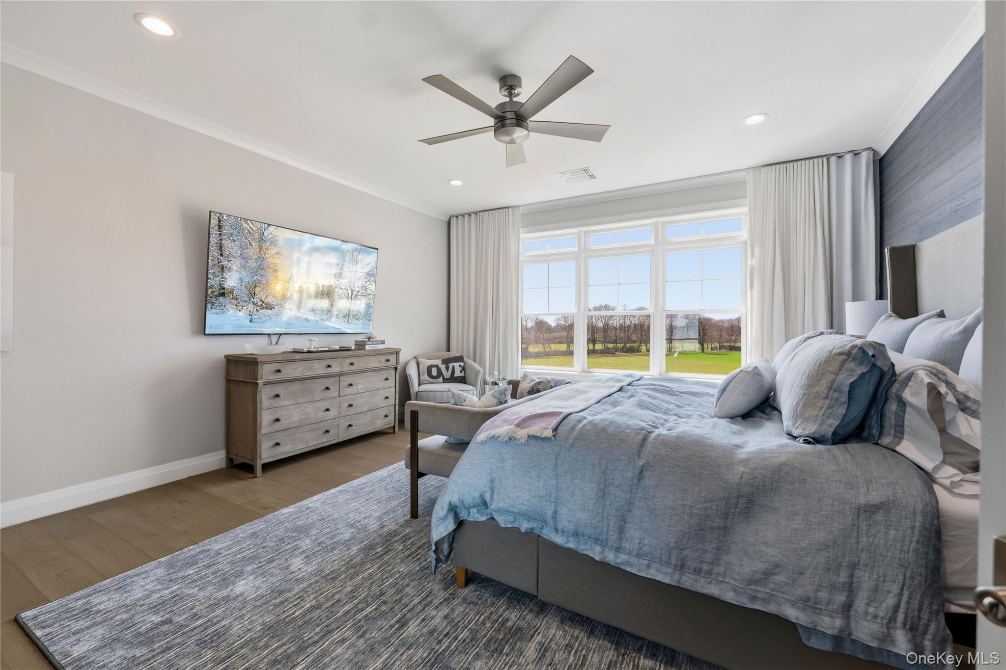 22302 Aspenwood Drive Unit: 22302