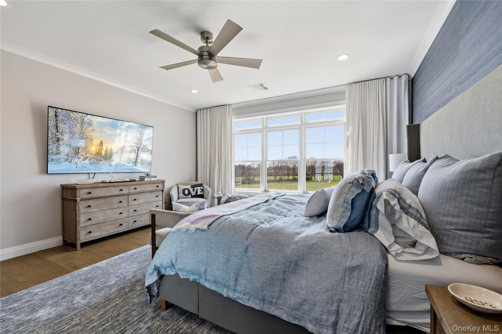 22302 Aspenwood Drive Unit: 22302