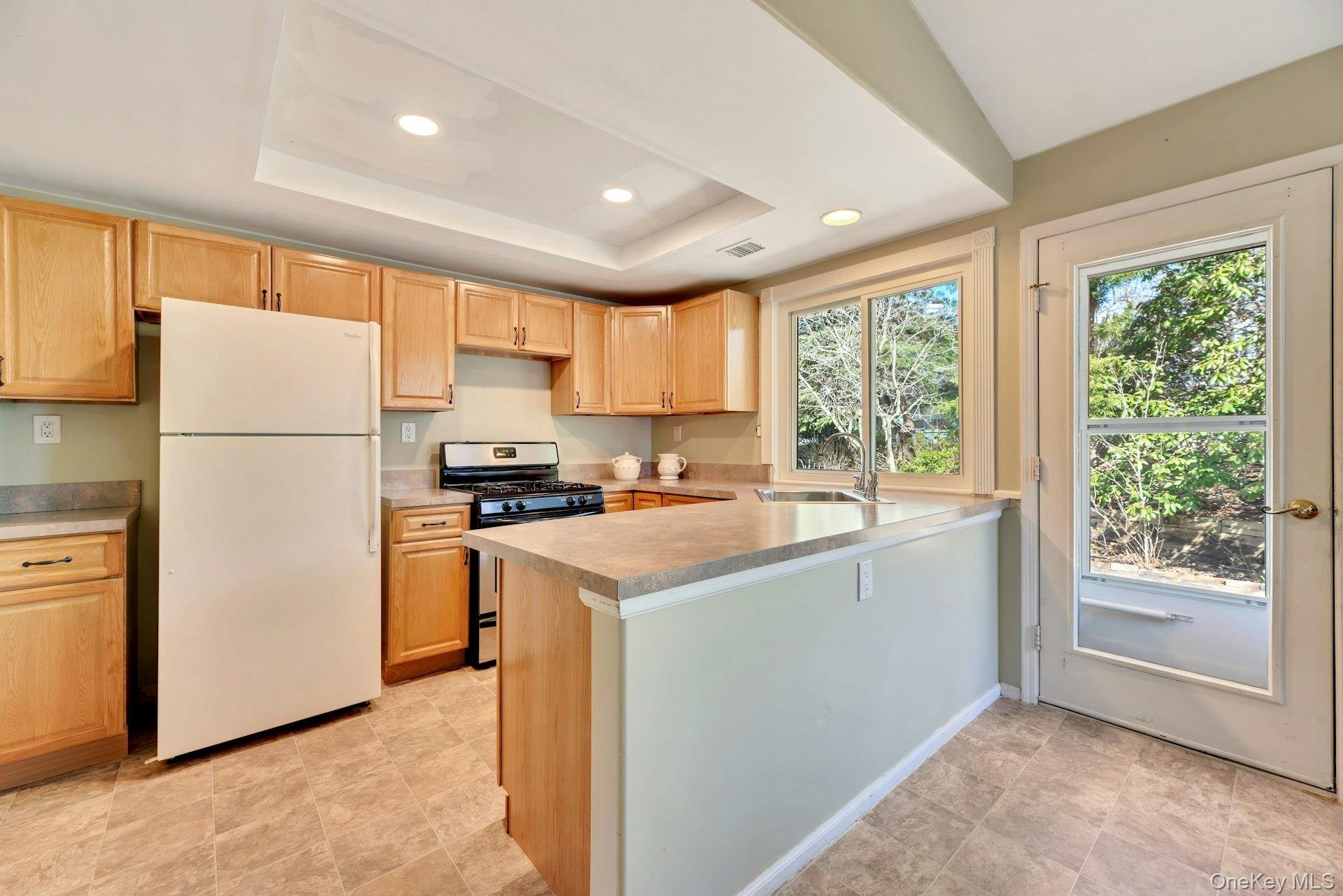 82 Glen Drive
