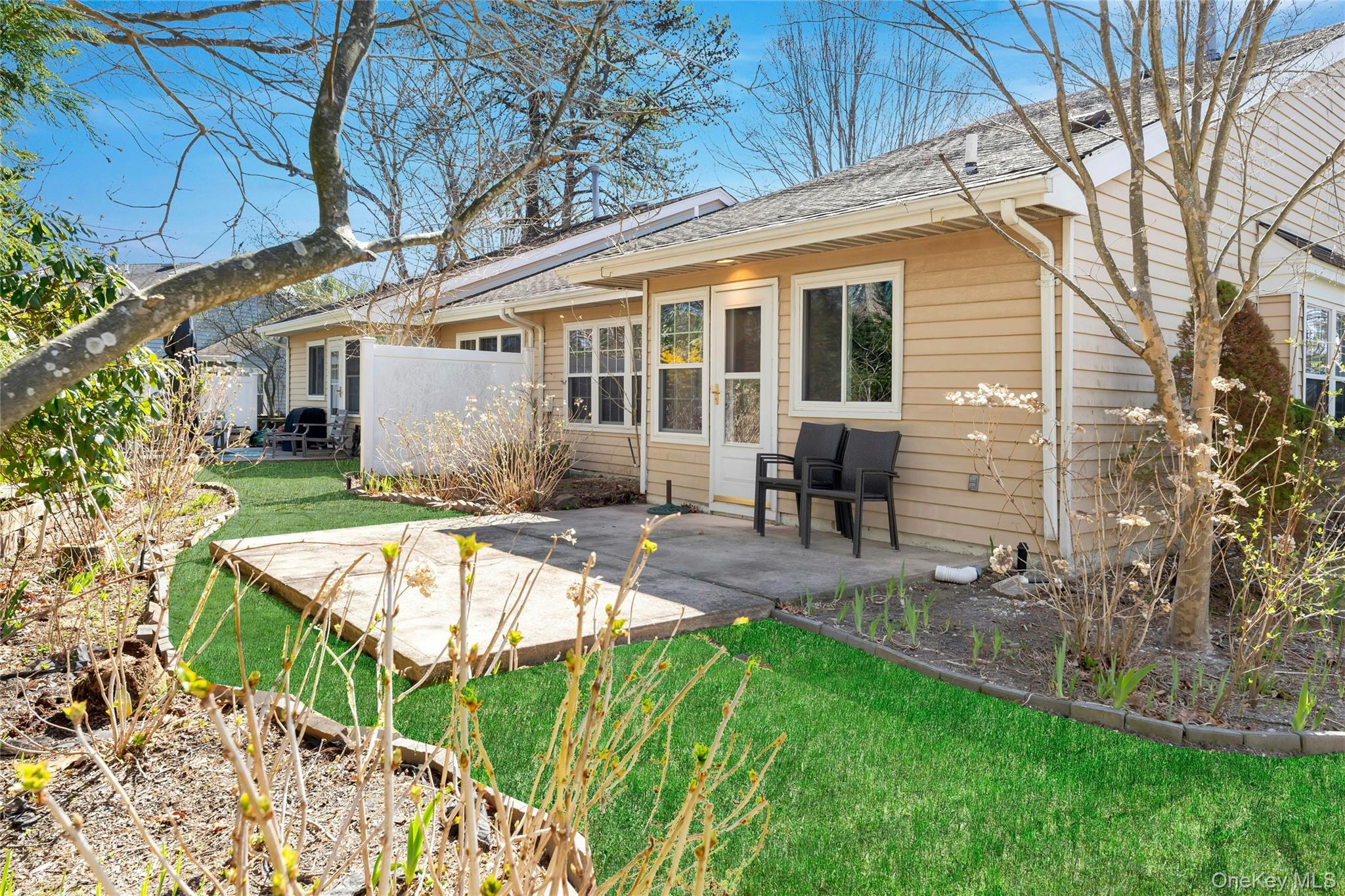 82 Glen Drive