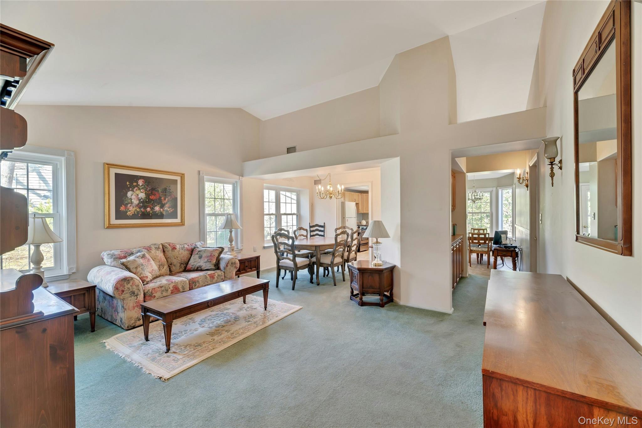 82 Glen Drive