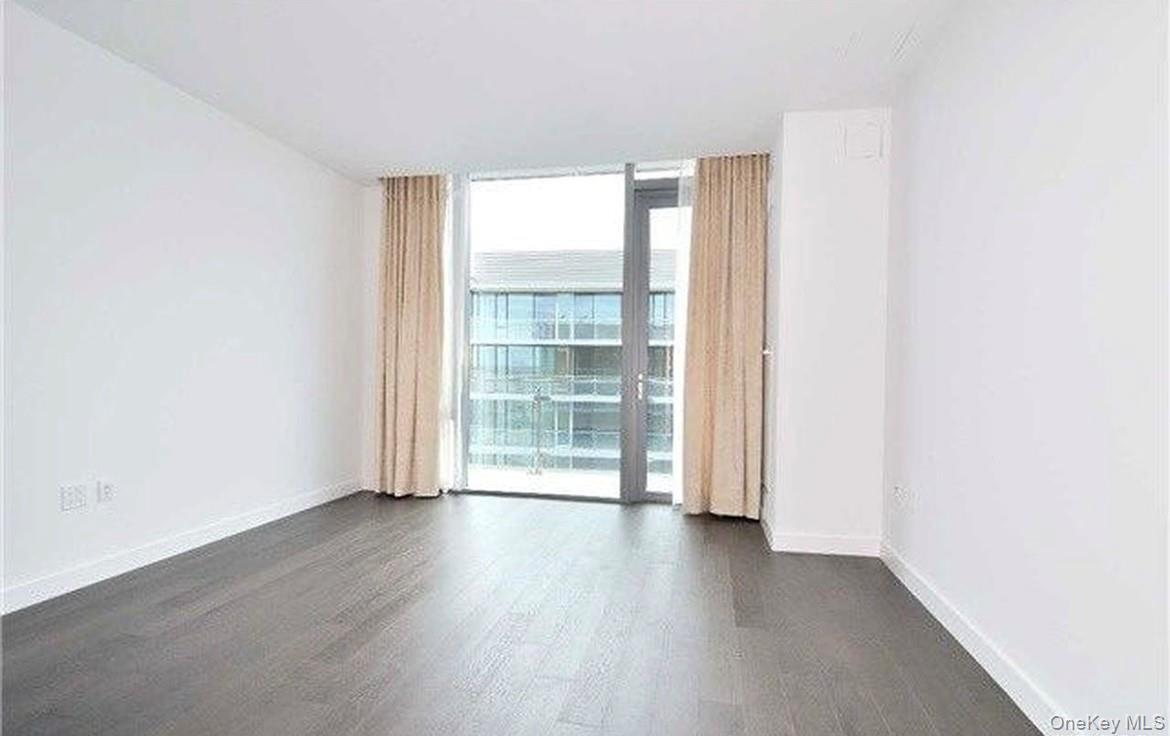 131-05 40th Road Unit: 10T