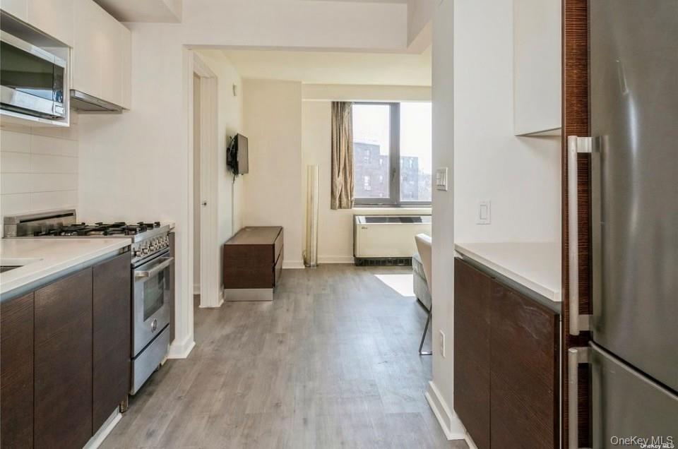 39-16 Prince Street Unit: 7E
