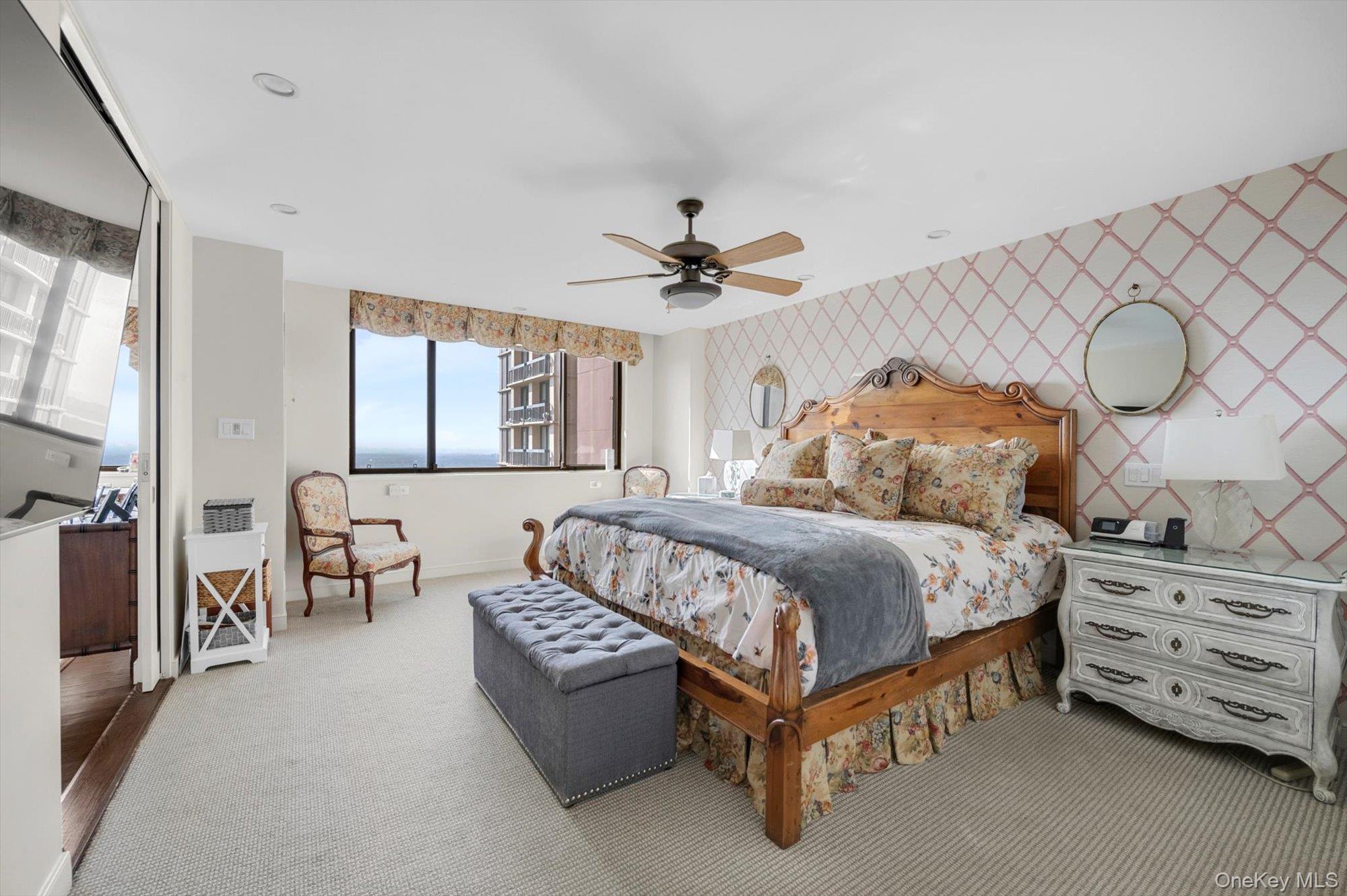 27010 Grand Central Parkway Unit: 30V