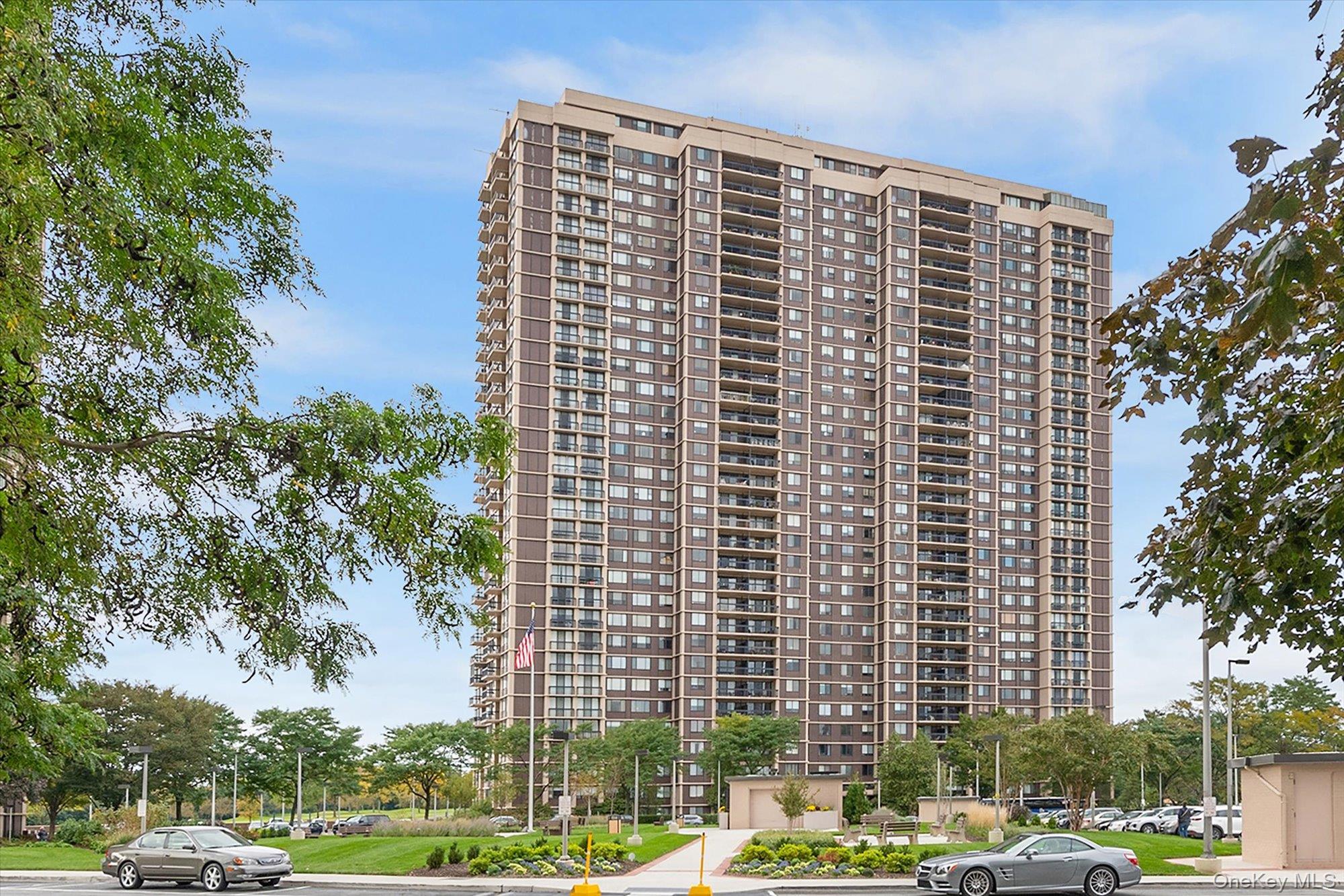 27010 Grand Central Parkway Unit: 30V