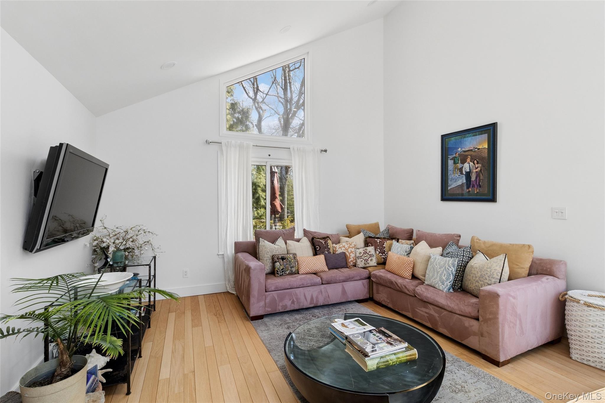 44 Diane Drive