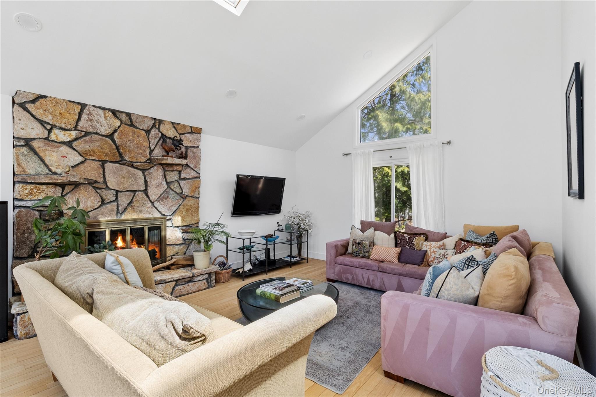 44 Diane Drive