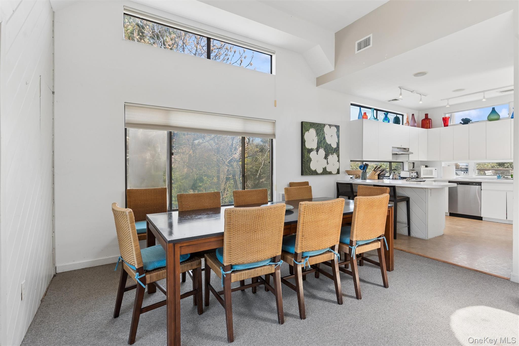 287 Bay Walk