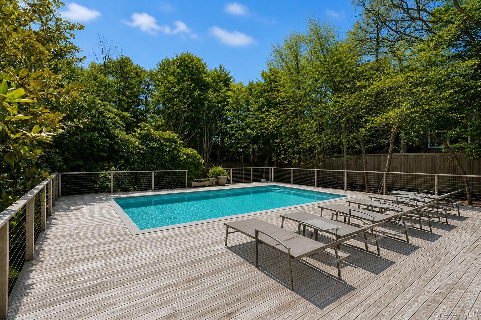 287 Bay Walk