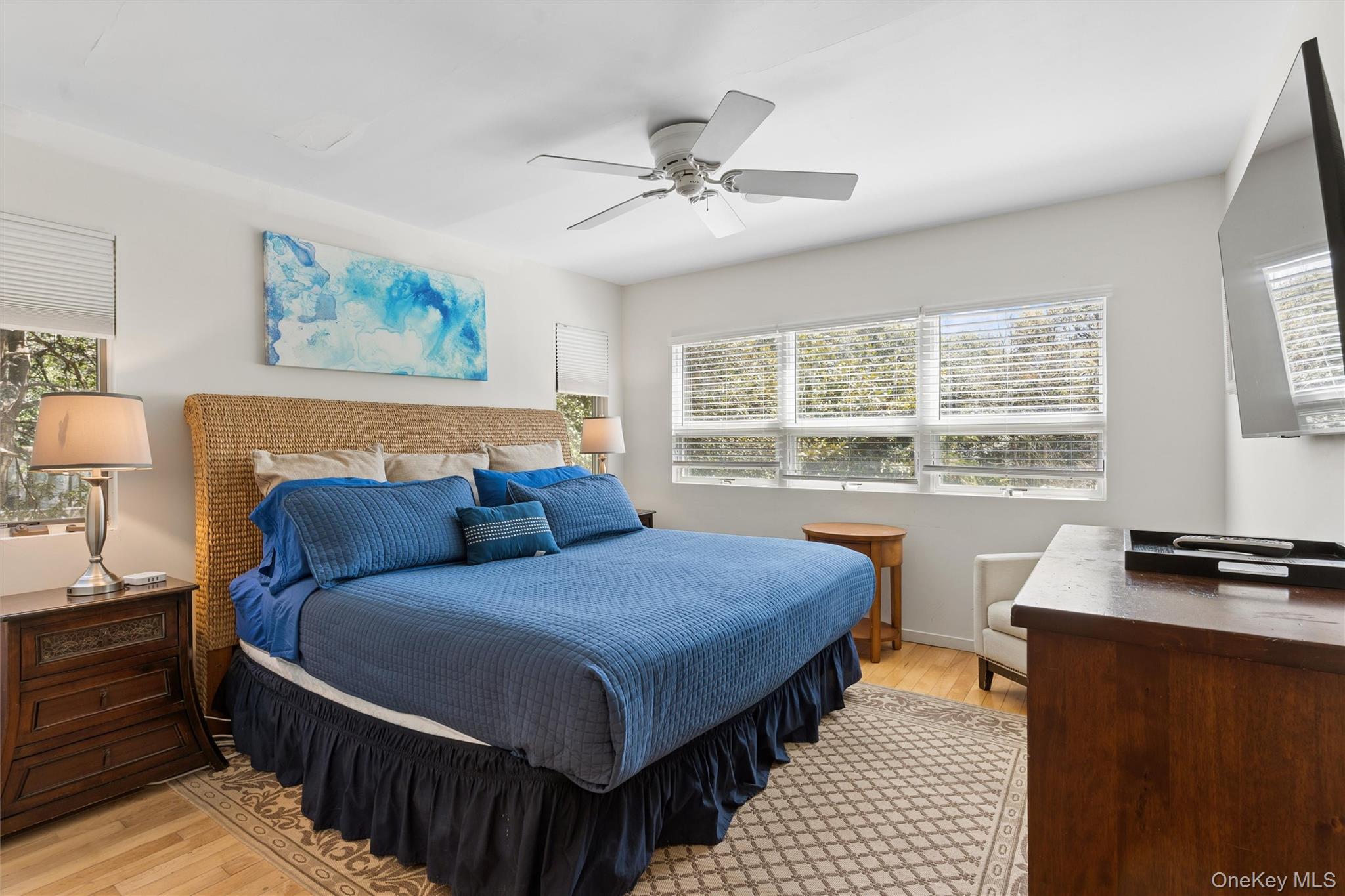 287 Bay Walk