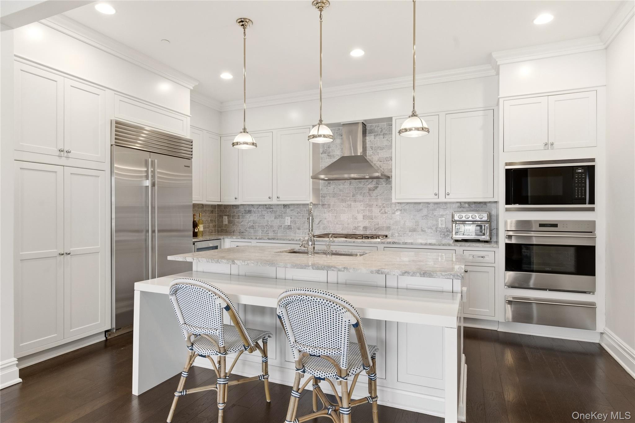 3000 Royal Court Unit: 3102