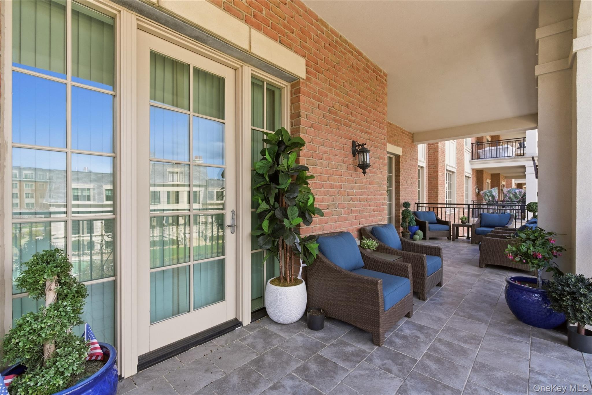 3000 Royal Court Unit: 3102
