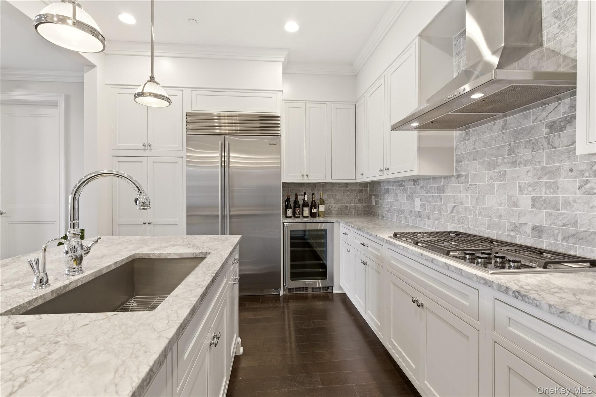 3000 Royal Court Unit: 3102
