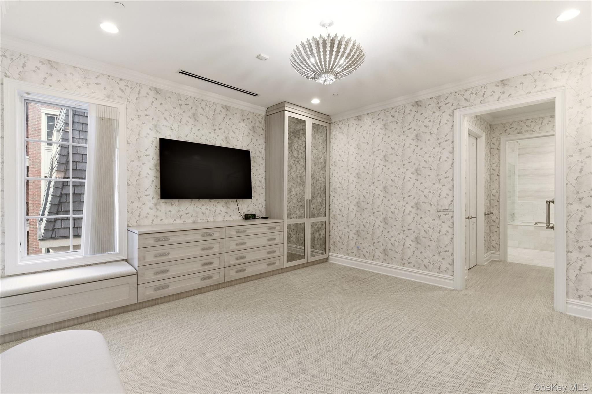 3000 Royal Court Unit: 3102