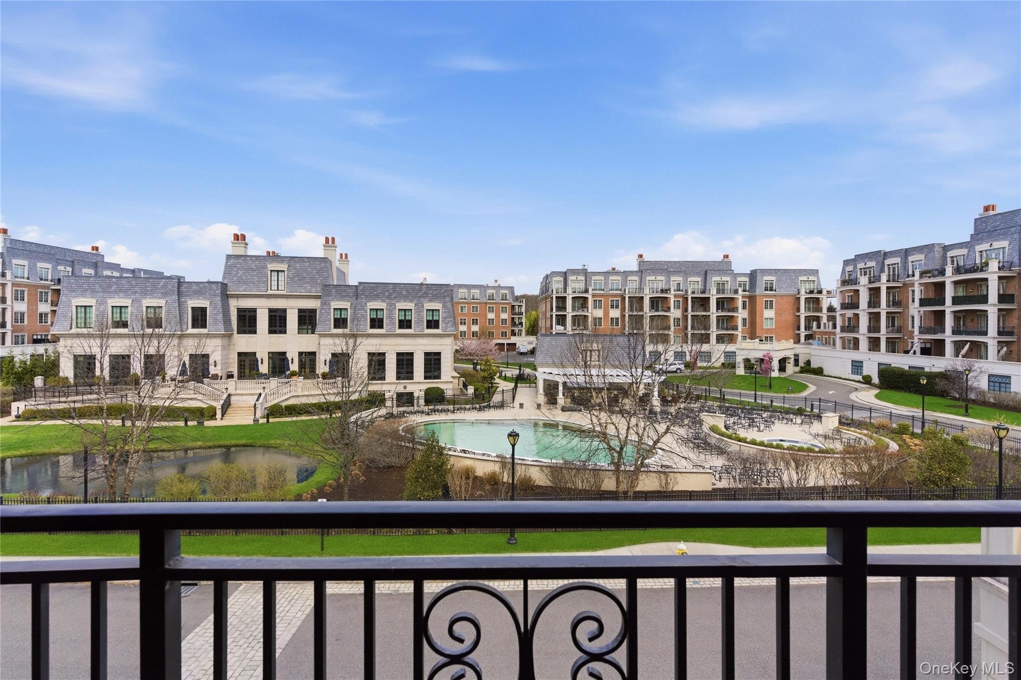 3000 Royal Court Unit: 3102