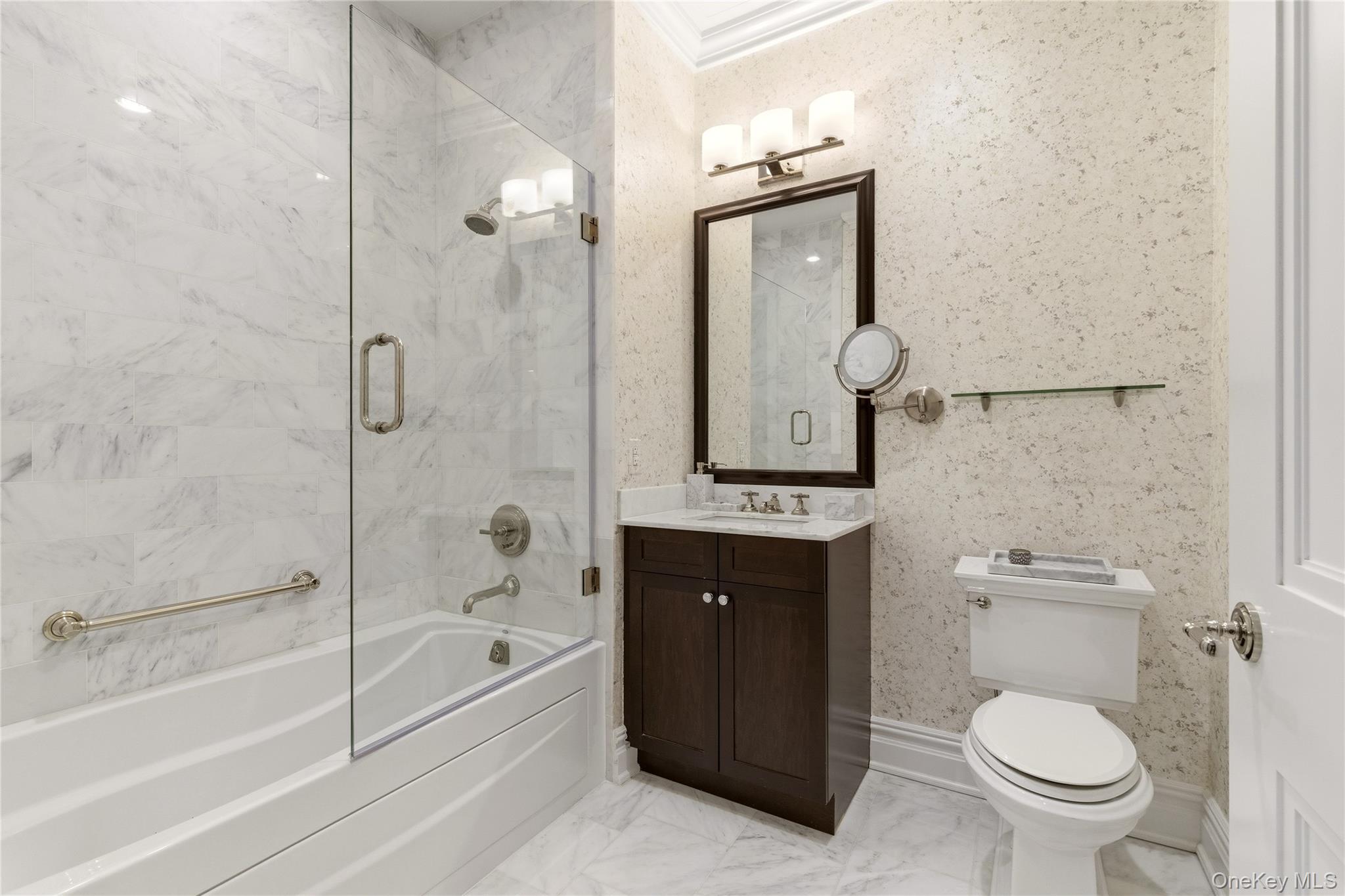 3000 Royal Court Unit: 3102